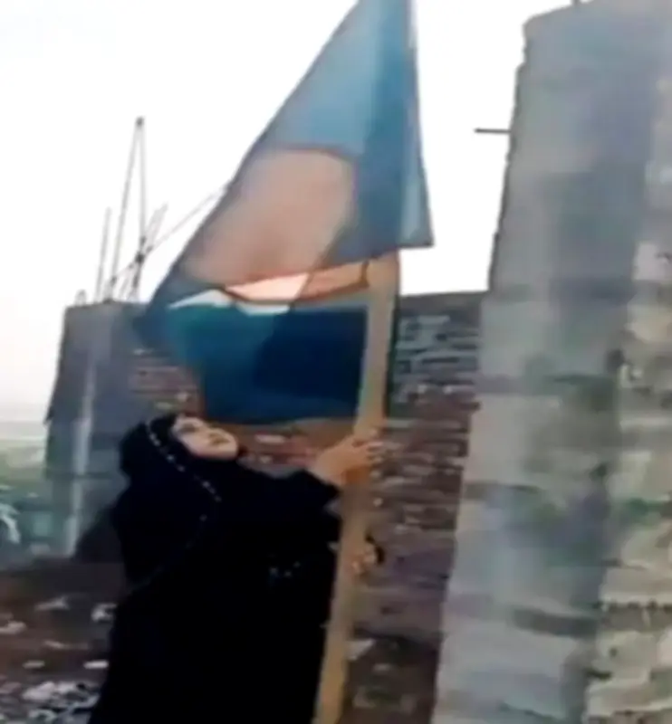 কেরানীগঞ্জে নিষিদ্ধ আওয়ামী লীগ কার্যালয়ে জাতীয় পতাকা উত্তোলনের ঘটনা