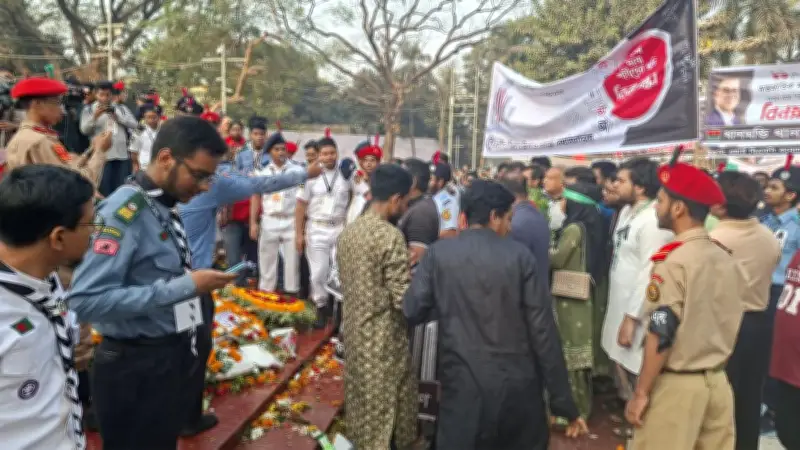 ভাষা শহীদ দিবসে শহীদ মিনারে মানুষের ঢল, ব্রেন টিউমার অস্ত্রোপচারে সফলতা, স্কুলে আগুনে মৃত্যু