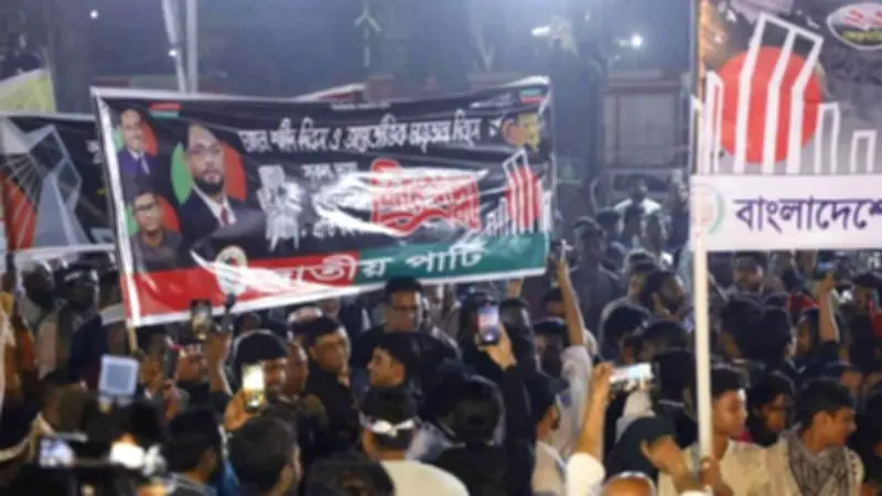 শহীদ মিনারে জাতীয় পার্টির শ্রদ্ধা নিবেদনে বাধা, এমপি হান্নান মাউসুদের বিরুদ্ধে বিক্ষোভ