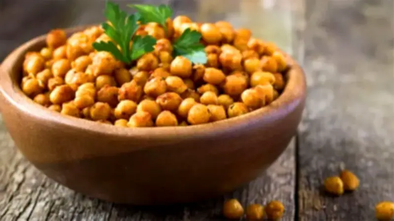 ইফতারে ছোলা: ভিজিয়ে নাকি সেদ্ধ—কোনটি বেশি উপকারী? স্বর্ণের দাম বৃদ্ধি ও রোজায় শক্তি ধরে রাখার উপায়