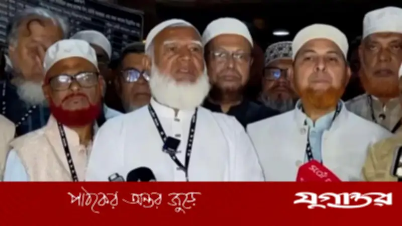 শহীদ মিনারে জামায়াতের ফুল, রাষ্ট্রাচার বললেন শফিকুর রহমান