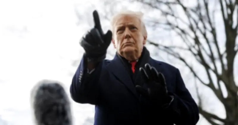 ট্রাম্পের রোষ সুপ্রিম কোর্টের বিরুদ্ধে, তারই নিযুক্ত বিচারপতিদের সমালোচনা