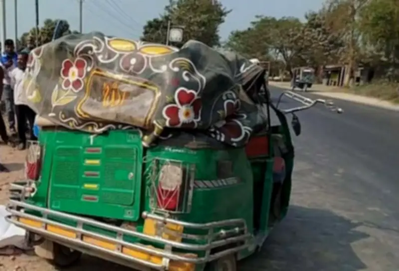 বাংলাদেশে অনলাইন শিক্ষার নতুন নীতিমালা: শিক্ষার্থীদের জন্য সুযোগ ও চ্যালেঞ্জ