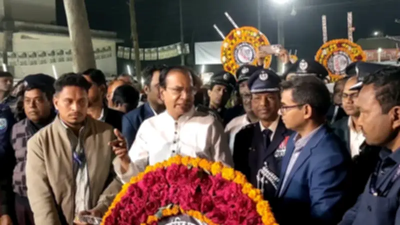 বাংলাদেশে অনলাইন শিক্ষার প্রসারে নতুন উদ্যোগ: ডিজিটাল প্ল্যাটফর্মের মাধ্যমে শিক্ষার সুযোগ বৃদ্ধি