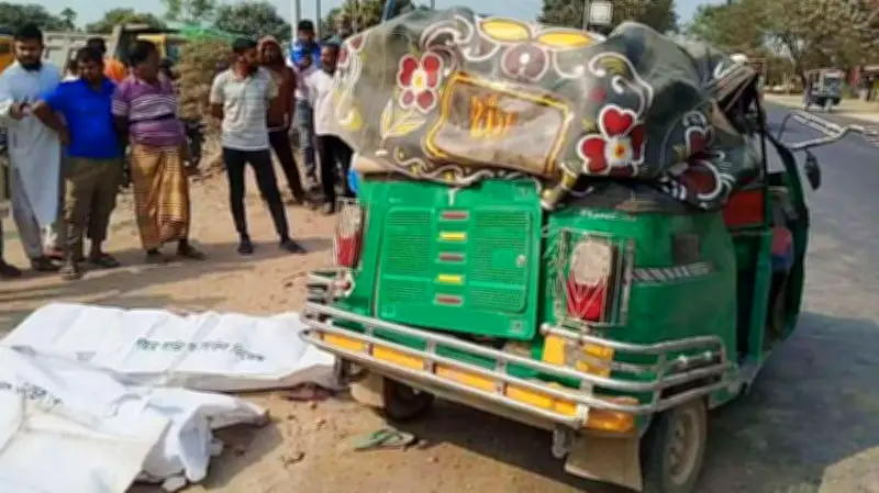 কুষ্টিয়ায় ট্রাক-অটোরিকশা সংঘর্ষে ৫ নিহত, মৌলভীবাজারে আরও ৩ জনের মৃত্যু