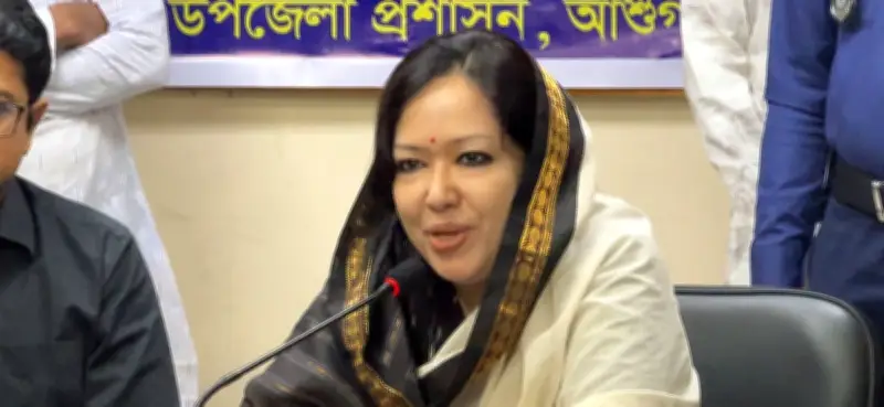 ব্রাহ্মণবাড়িয়ায় শহীদ মিনারে বাধা নিয়ে রুমিন ফারহানার সতর্কবার্তা