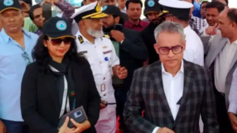 নৌপরিবহন মন্ত্রী: ভারতের সঙ্গে চুক্তি পর্যালোচনা চলছে, দেশের বিভিন্ন অঞ্চলে ঘটনাবলী