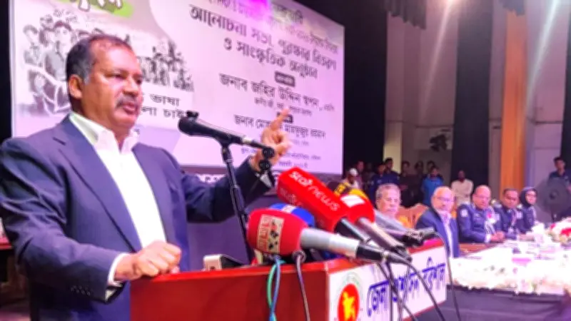 বরিশালে তথ্যমন্ত্রীর প্রতিশ্রুতি: ওয়েজবোর্ড জটিলতা সমাধান ও বিএনপি কার্যালয়ে অগ্নিকাণ্ডের তদন্ত