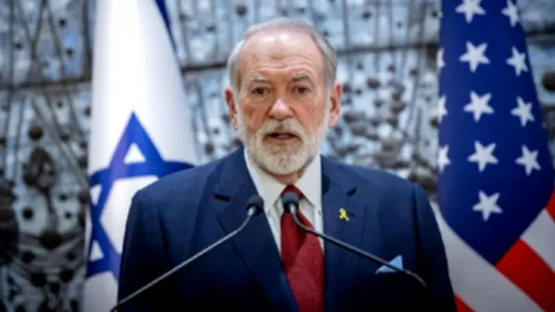 বিএনপির দুই পক্ষের হাতাহাতি, কুমিল্লায় মেঘনা বেদীতে ফুল দেওয়া নিয়ে উত্তেজনা