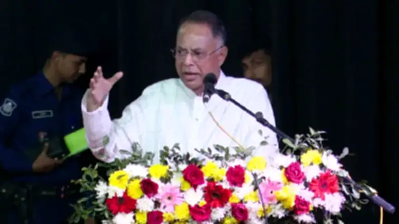 বগুড়ায় এনসিপি নেতার কারাবাস, বিদ্যুৎমন্ত্রীর বক্তব্য ও পাবনায় অফিসে আগুনের ঘটনা