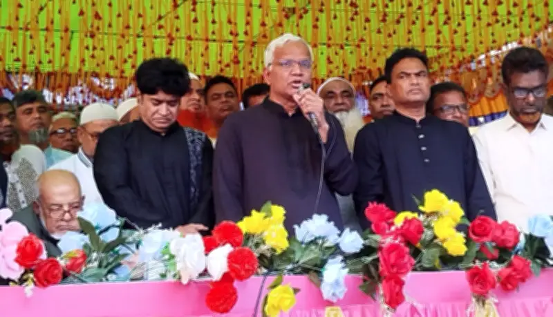 বাংলাদেশ দূতাবাসে শহীদ দিবস পালন, রুমায় চাল বিতরণে অনিয়মের অভিযোগ