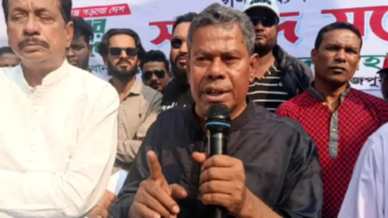 বগুড়ায় এনসিপি নেতার কারাবাস, শহীদ মিনারে ফুল দেওয়া নিয়ে এমপি-ডিসি দ্বন্দ্ব