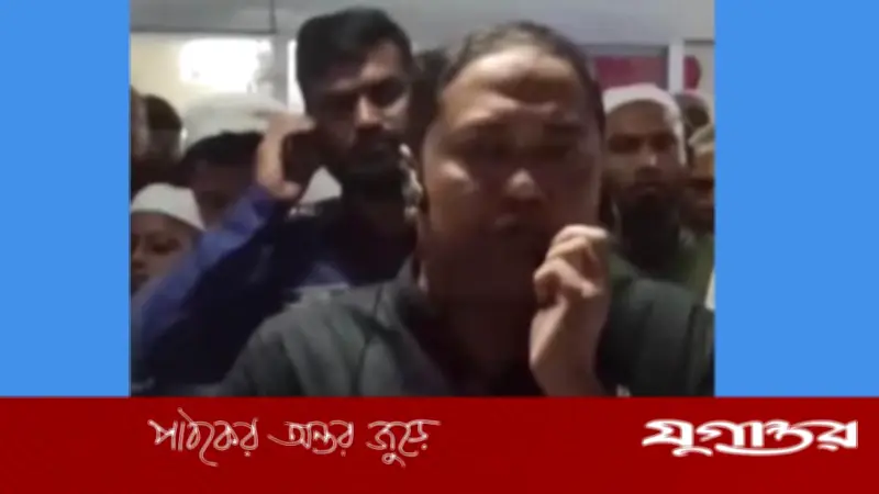 রানা প্লাজার মালিক সোহেল রানা প্যারোলে মুক্তি পেয়ে মায়ের জানাজায় অংশ নিলেন