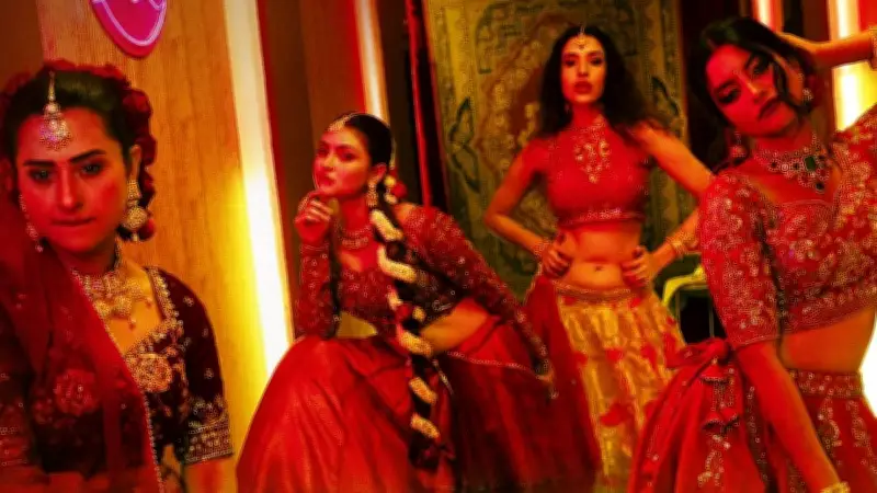 ‘প্রেশার কুকার’ সিনেমার পোস্টার প্রকাশ, ঈদে মুক্তি পাবে নারীকেন্দ্রিক গল্প