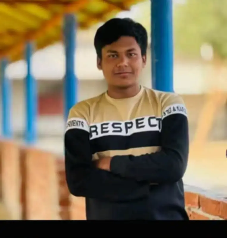 ট্রাকচালক মামার সঙ্গে ঘুরতে গিয়ে সড়ক দুর্ঘটনায় কিশোরের মৃত্যু