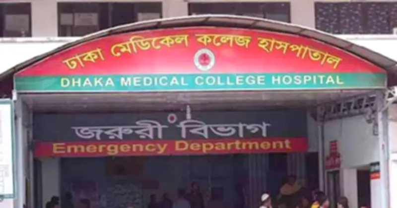 যাত্রাবাড়ীতে লেগুনা-মিনিবাস সংঘর্ষে দুই নিহত, আহতদের ঢামেকে নেয়া হয়