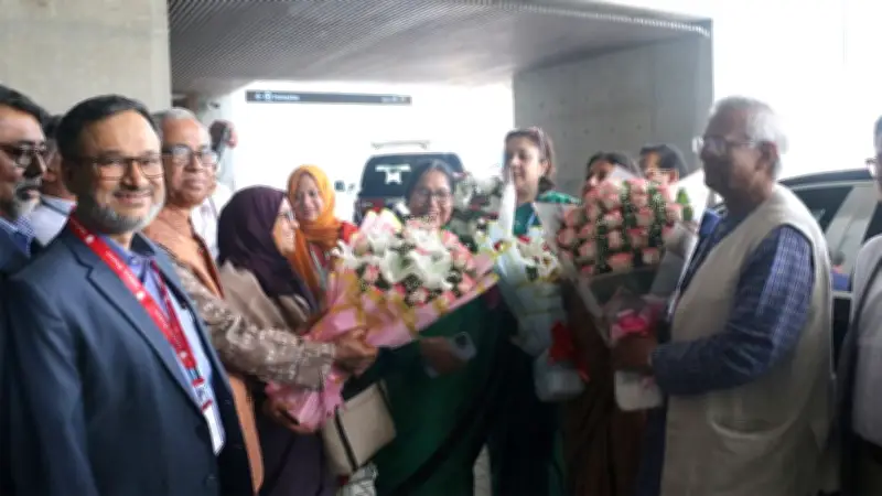 বিমানবন্দরের থার্ড টার্মিনাল চালুর নির্দেশ প্রধানমন্ত্রীর, পুলিশে আসছে পরিবর্তন