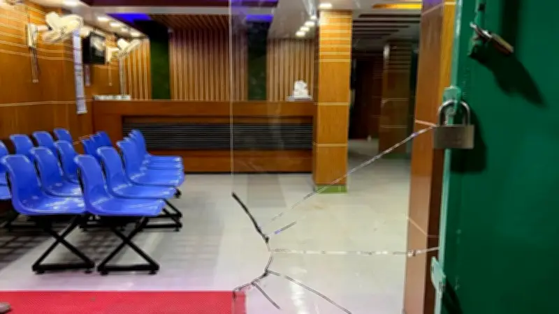 ছাত্রদলের হামলা, মহাসড়ক অবরোধ ও রাজনৈতিক মামলা প্রত্যাহারের অনুমোদন নিয়ে উত্তেজনা