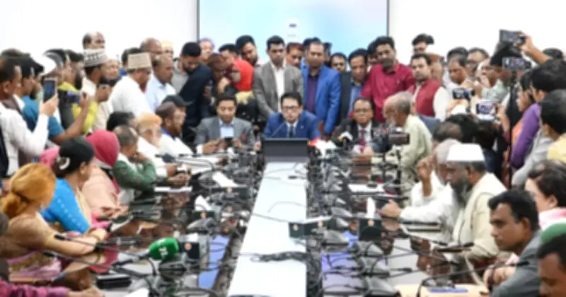 শিক্ষকদের দাবি বাস্তবায়নে সরকারের অঙ্গীকার: আর সড়কে নামতে হবে না