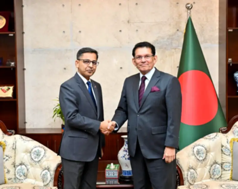 ভারতের হাইকমিশনারের সঙ্গে পররাষ্ট্রমন্ত্রীর বৈঠক: জনগণকেন্দ্রিক সহযোগিতা জোরদারে আগ্রহ