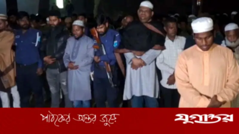 প্যারোলে মুক্তি পেয়ে ছাত্রদল নেতা আলাউদ্দিন পাটোয়ারীর বাবার জানাজায় অংশগ্রহণ