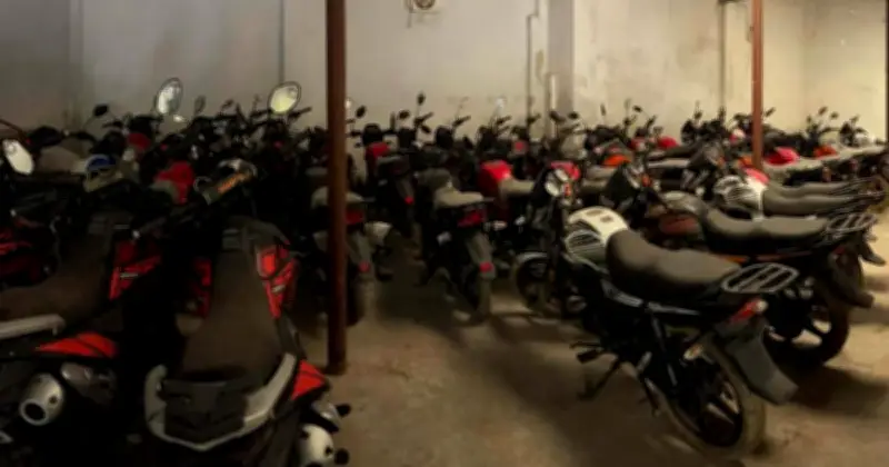 যশোরে যুক্তরাষ্ট্রের তৈরি ৭৭টি নতুন মোটরসাইকেল জব্দ, গোডাউন সিলগালা