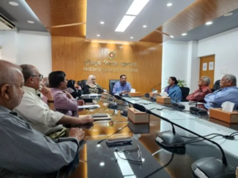 মুক্তিযুদ্ধের ইতিহাস সংরক্ষণ ও অপব্যবহার রোধে জামুকার সঙ্গে মতবিনিময় মন্ত্রীর