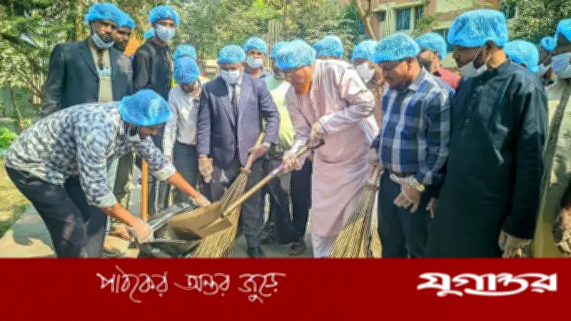রংপুরে মাসব্যাপী 'ক্লিন রংপুর সিটি' কর্মসূচির উদ্বোধন করলেন সংসদ সদস্য মাহবুবুর রহমান বেলাল