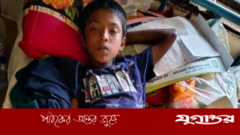 টাঙ্গাইলে পথশিশু সিয়ামের করুণ অবস্থা: হাসপাতালের বেডে নিঃসঙ্গ, পরিবারের খোঁজ নেই