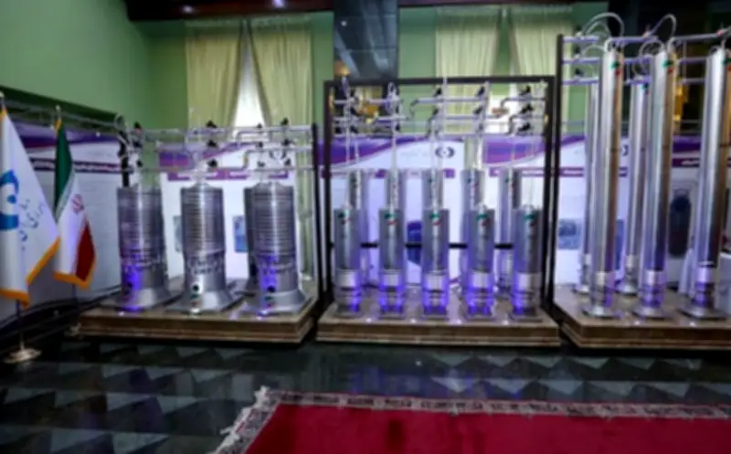 ইরানে আবারও সরকারবিরোধী বিক্ষোভ, ইউরেনিয়াম মজুত কমানোর প্রস্তাব