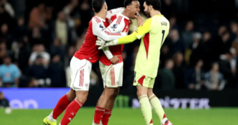 উত্তর লন্ডন ডার্বিতে আর্সেনালের ঐতিহাসিক জয়, টটেনহ্যামকে ৪-১ গোলে বিধ্বস্ত