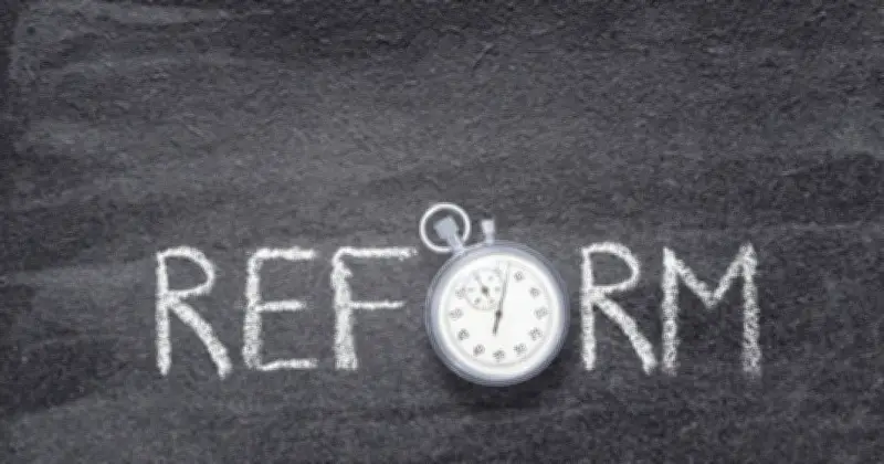 বাংলাদেশের রাজনীতিতে নতুন অধ্যায়: শক্তিশালী ম্যান্ডেটের পরবর্তী চ্যালেঞ্জ