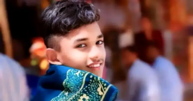 মোহাম্মদপুরে ছাত্রকে ছুরিকাঘাত: বন্ধুর মোবাইল রক্ষায় এগিয়ে গিয়ে আহত