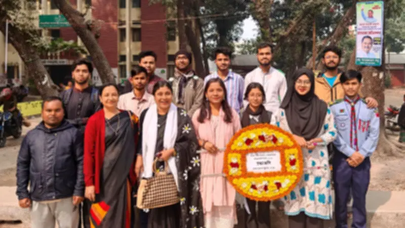 রংপুর বন্ধুসভার শহীদ মিনারে শ্রদ্ধাঞ্জলি: ভাষা আন্দোলনের ইতিহাস তুলে ধরার প্রত্যয়