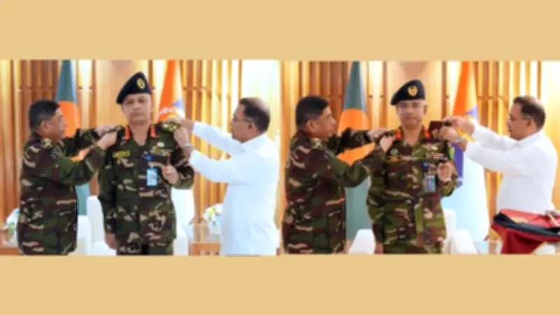 প্রধানমন্ত্রীর র‌্যাঙ্ক ব্যাজ প্রদান, গ্যাস বিস্ফোরণে শিশু দগ্ধ ও রাজনৈতিক উত্তেজনা