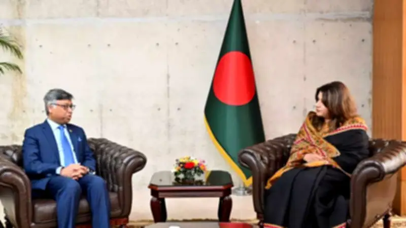 বাংলাদেশের অর্থনীতিতে রেমিট্যান্স প্রবাহের নতুন চিত্র: জুলাই মাসে ২.৩ বিলিয়ন ডলার অর্জন