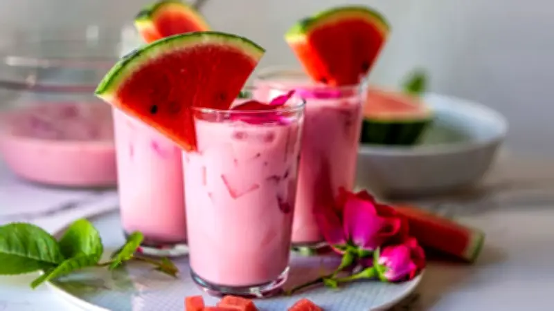 ইফতার শরবত থেকে সাতক্ষীরার ছুরিকাঘাত: রাজনীতি ও অপরাধের মিশ্র সংবাদ