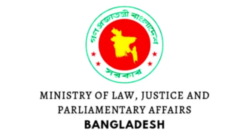 সরকারি কর্মকর্তাদের অফিসে অনিয়মিত উপস্থিতির বিরুদ্ধে কঠোর সতর্কবার্তা, ৯ সচিবের চুক্তি বাতিল