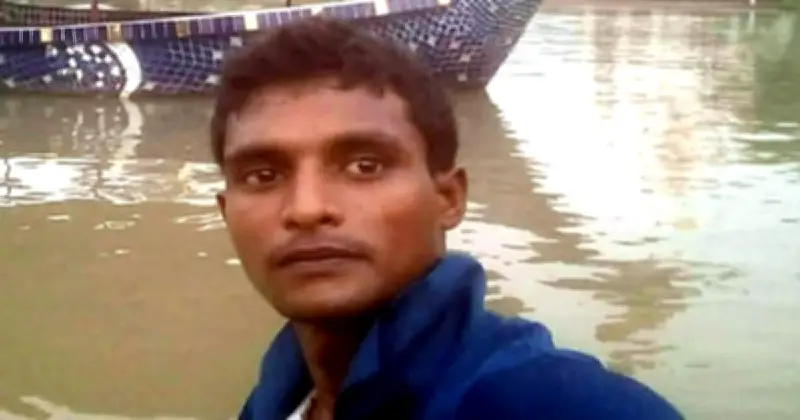 নারায়ণগঞ্জে মাদক বিরোধের জেরে যুবককে কুপিয়ে হত্যা, পুলিশের অভিযান চলছে