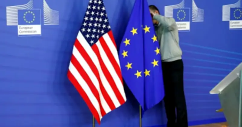 ইইউ স্থগিত করছে যুক্তরাষ্ট্রের সাথে জুলাই চুক্তি, ট্রাম্পের শুল্ক নীতির প্রেক্ষিতে