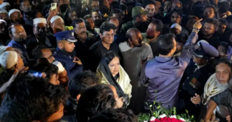 ব্রাহ্মণবাড়িয়ায় শহীদ মিনারে ফুল দিতে বাধা ও মারপিটের অভিযোগে দুটি মামলা দায়ের