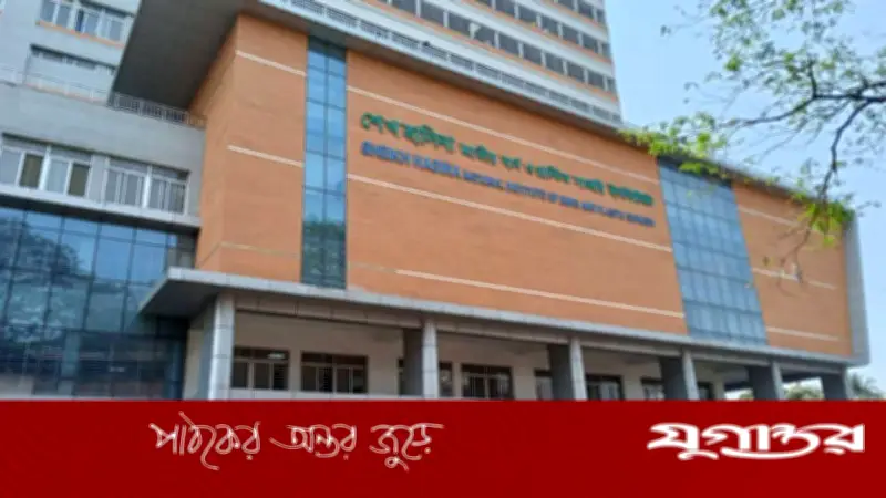 কুমিল্লায় গ্যাস সিলিন্ডার বিস্ফোরণে একই পরিবারের চারজন দগ্ধ, হাসপাতালে ভর্তি