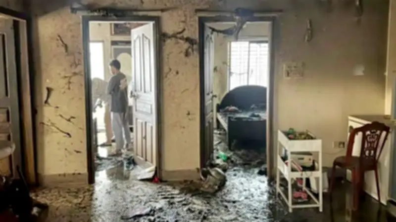 চট্টগ্রামে বিস্ফোরণে মা-ছেলের মৃত্যু, মির্জা ফখরুলের নির্বাচনী বার্তা ও মেক্সিকো সহিংসতা