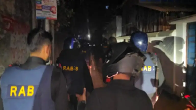 মাদারীপুরে সংঘর্ষ, চট্টগ্রামে বিস্ফোরণ ও মেক্সিকো সহিংসতায় নিহত ২৫