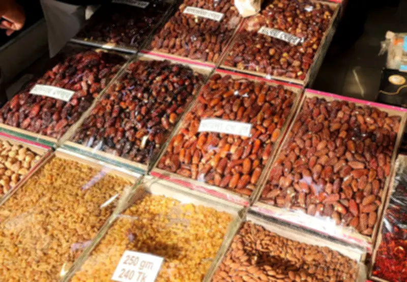 বাংলাদেশের খেজুর বাজারে বৈচিত্র্য: মধ্যপ্রাচ্যের একচেটিয়া আধিপত্যের অবসান