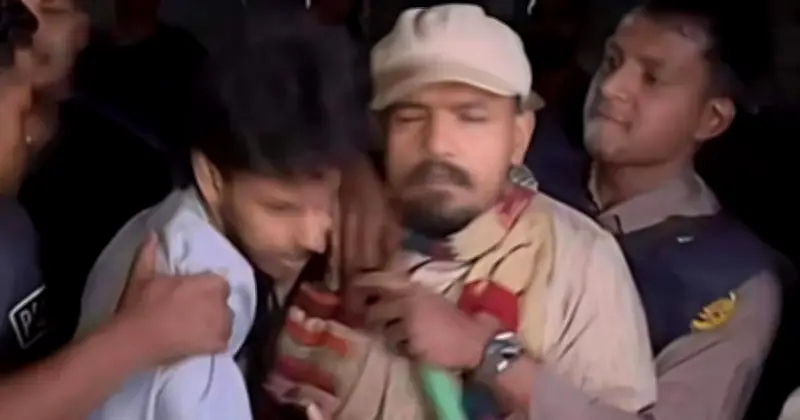 সোহরাওয়ার্দী উদ্যানে ছাত্র আক্রমণ: চার পুলিশ সদস্য বরখাস্ত