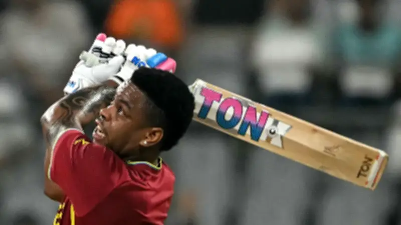 শিমরন হেটমায়ার: বিশ্বকাপে ছক্কার রাজা, তিন নম্বরে ক্যারিবিয়ান ঝড়