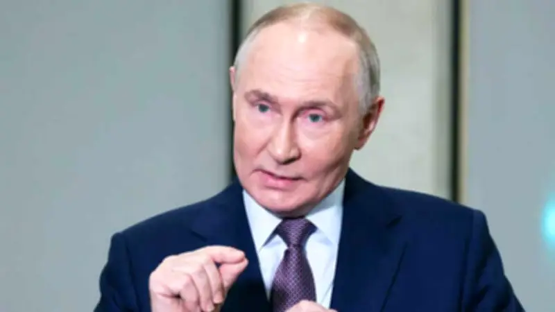 বিশ্ব সংবাদ: ইউক্রেনের শান্তি প্রক্রিয়া বাধা, পাকিস্তানে পুলিশ হামলা, বাংলাদেশে রাজনৈতিক আলোচনা