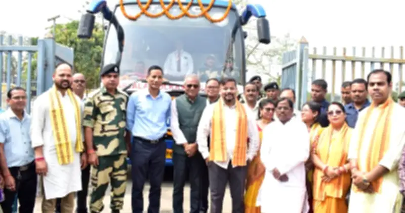 দেড় বছর পর আবারও চালু হলো ঢাকা-আগরতলা-কলকাতা আন্তর্জাতিক বাস পরিষেবা