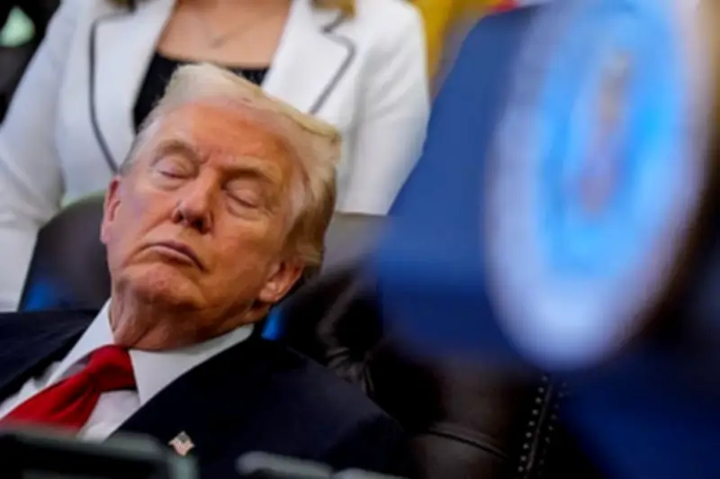 ইরানে হামলা নিয়ে বিরক্ত ট্রাম্প, জেনেভায় আলোচনা শেষ চেষ্টা হতে পারে